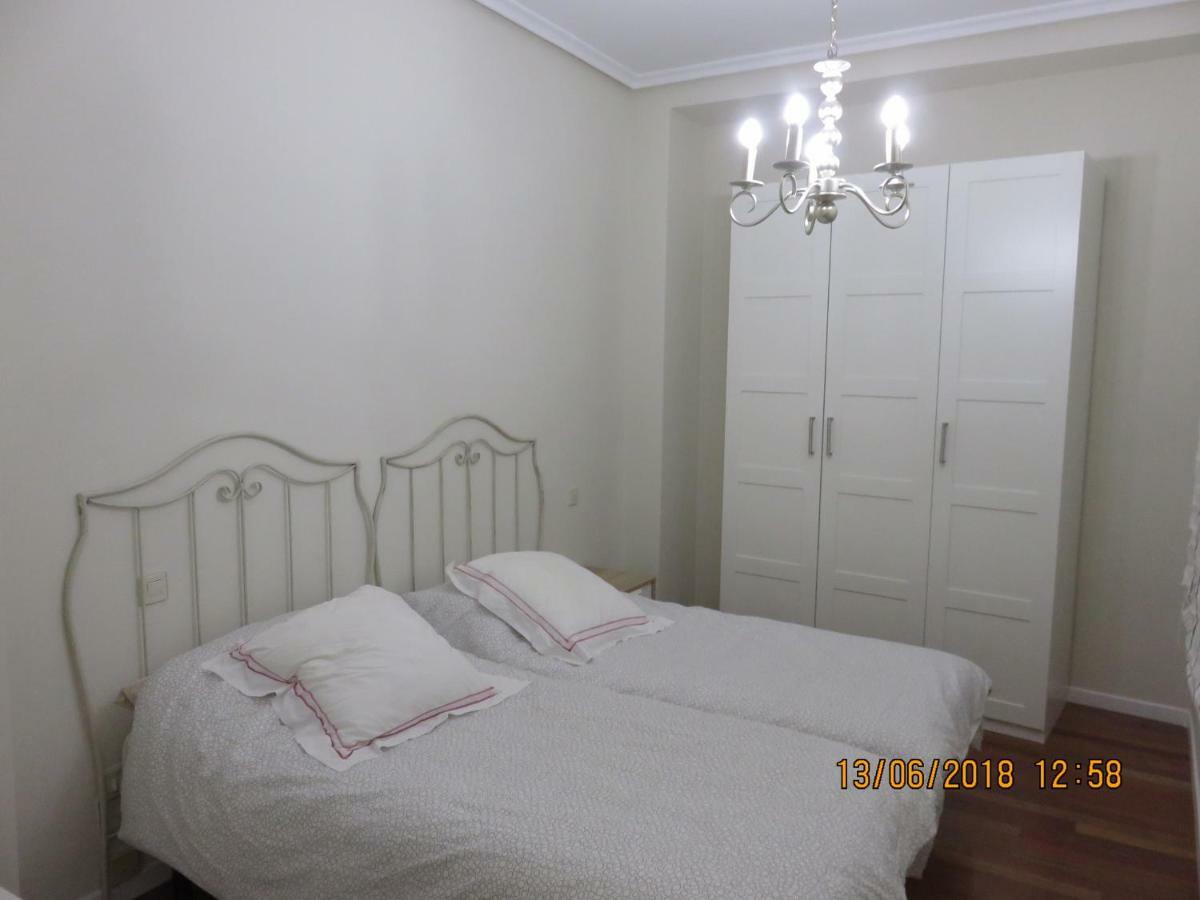 Vut Plaza De La Catedral Apartman Burgo Kültér fotó